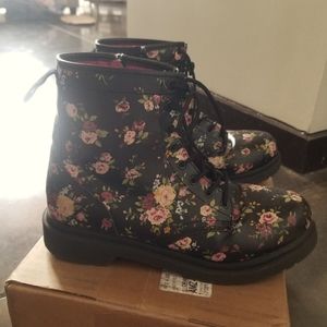 Flower Combat Boots